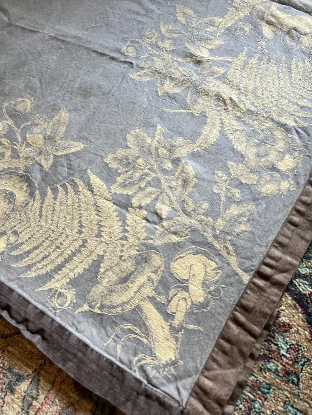 WILLIAMS SONOMA Forest Mushroom Jacquard Tablecloth